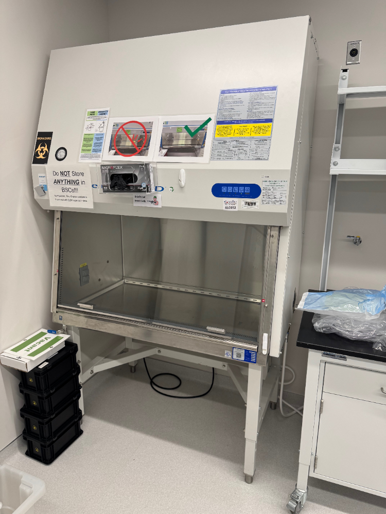 Image of The Baker Company SterilGARD 4' BioSafety Cabinet